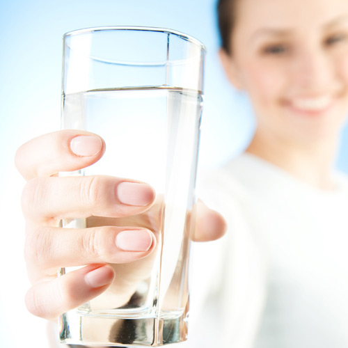Mẹo giảm cân - Uống nhiều nước