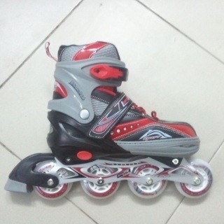 Giầy trượt patin Longfeng 970